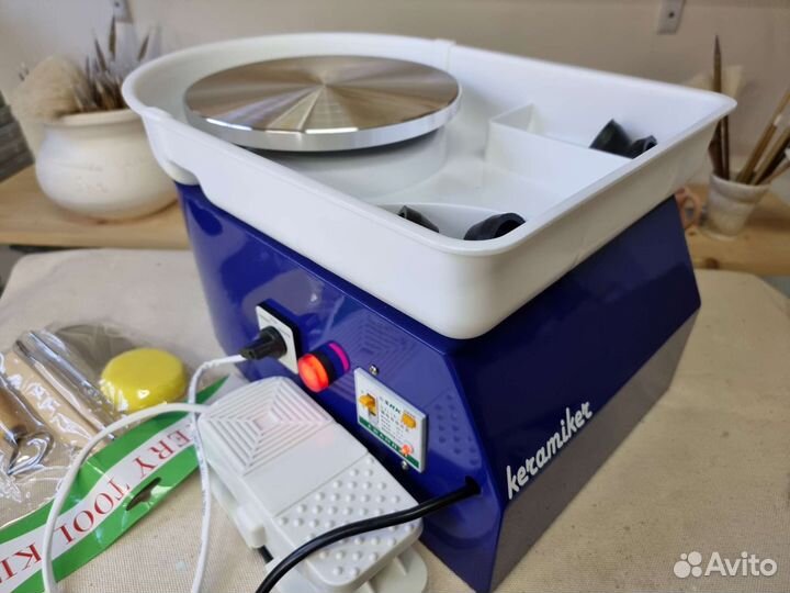 Гончарный круг настольный с педалью