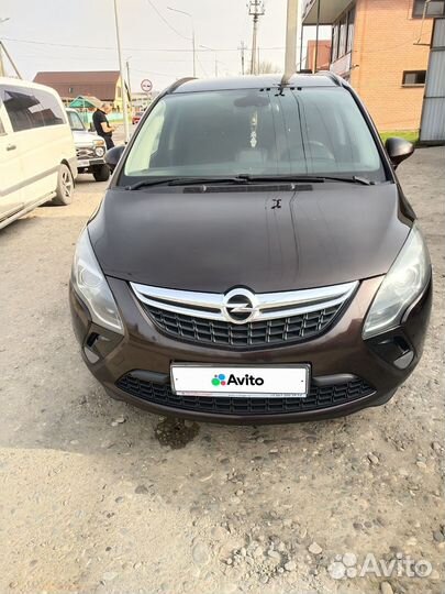Opel Zafira 1.8 МТ, 2014, 220 000 км