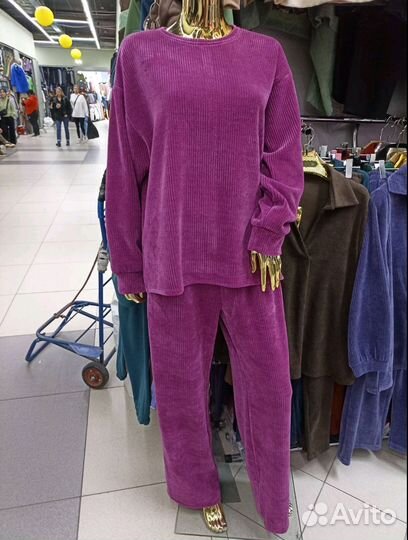 Костюм размер 50-56 большемер