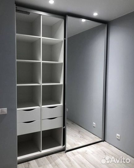 Шкафчик для ванной