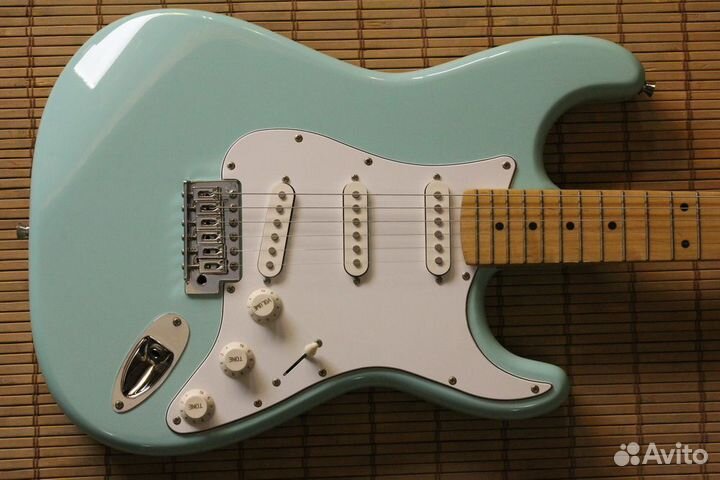 Photogenic ST-180M UBL Stratocaster