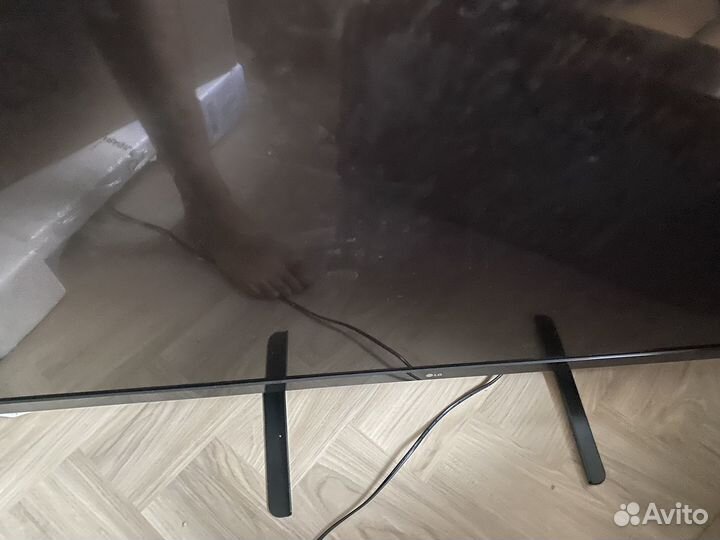 Стойка для телевизора