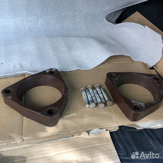 Проставки передних стоек Kia