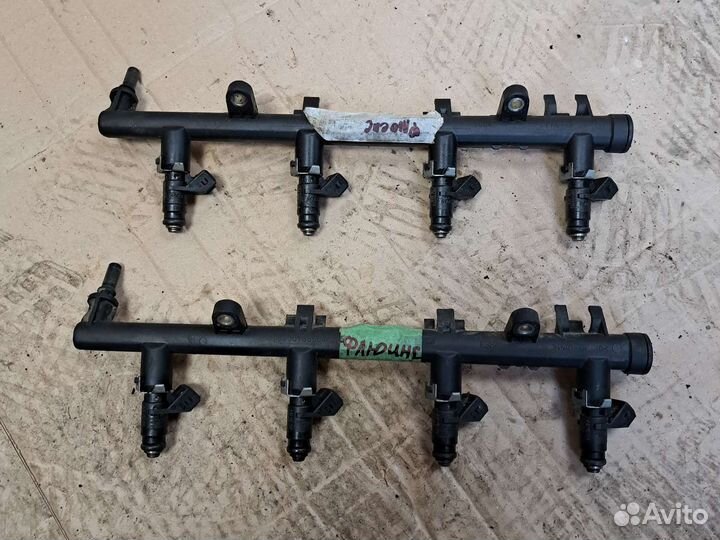 Топливная рампа Renault fluence