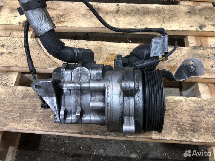 Насос гидроусилителя руля Bmw 6 E63 N62B44 2004