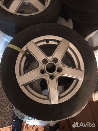 Диски с резиной 185/60R14 на Шкоду