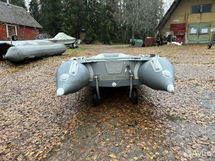 Лодка Gladiator b330al