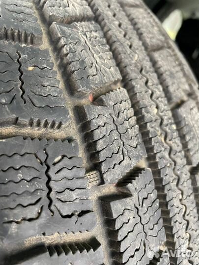 Nitto SN 2 Winter 215/65 R17