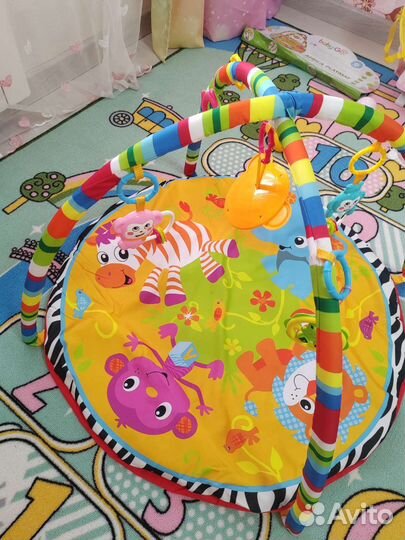 Развивающий коврик новый