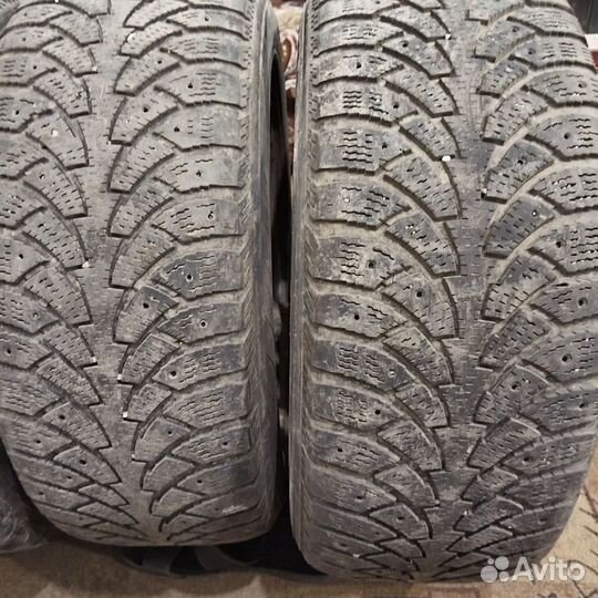 Nordman Nordman 4 215/55 R16