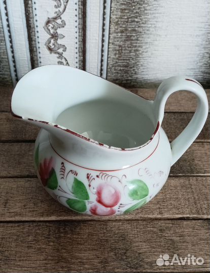 Молочник Кузнецов 1880-1890 гг