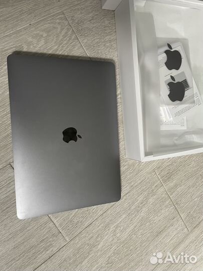 MacBook Pro 13 m1 2020 8/256gb