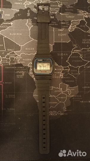 Часы casio