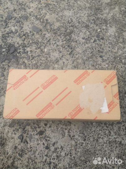 Новый оригинальный воздушный фильтр toyota