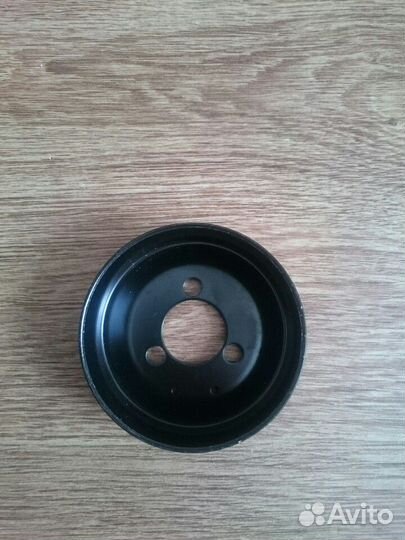 Шкив водяного насоса помпы 071121031