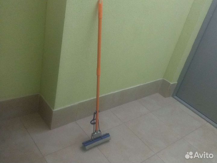 Швабра с отжимом