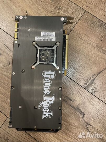 Gtx 1080 ti gamerock 11gb pallit
