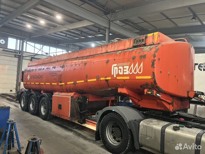 Полуприцеп бензовоз ГрАЗ 96222-0000010, 2013