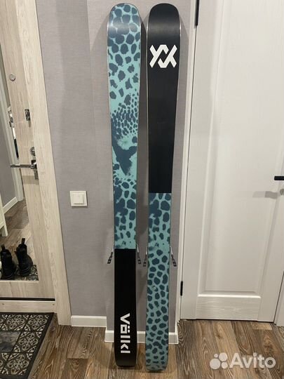 Volkl revolt 104 180