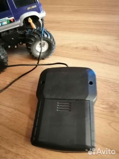 Машинка на пульте управления для ребенка