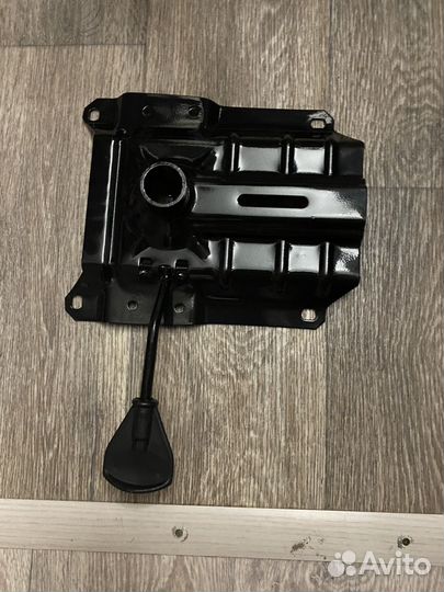 Механизм пиастра для компьютерного кресла