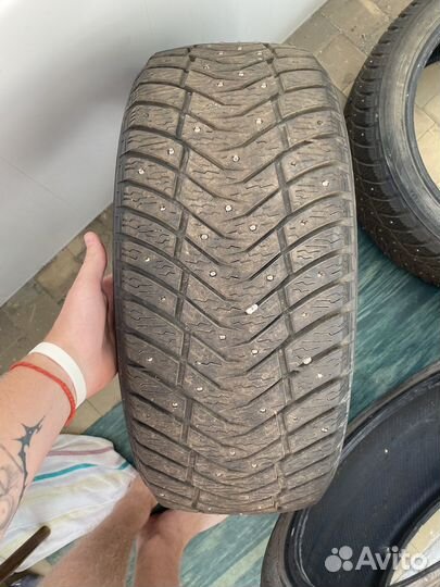 Yokohama IceGuard Stud IG65 225/45 R18 95T