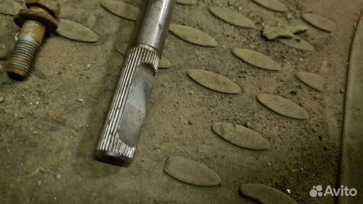 Карданчик Hyundai Solaris 2011