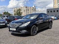 Hyundai Sonata 2.0 AT, 2010, 231 000 км, с пробегом, цена 879 000 руб.