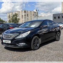 Hyundai Sonata 2.0 AT, 2010, 231 000 км, с пробегом, цена 749 000 руб.