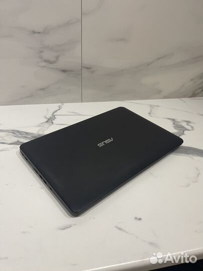 Ноутбук Asus i3 (4th) nvidia gt920m 8gb ssd240gb