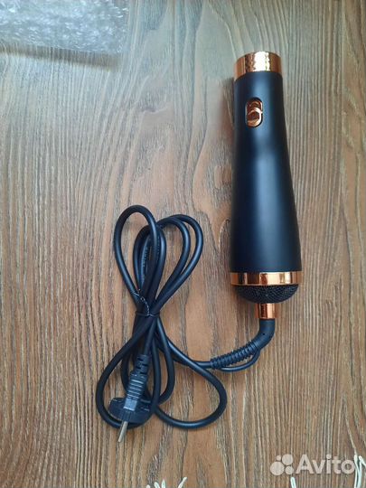 Фен-щетка (новый)