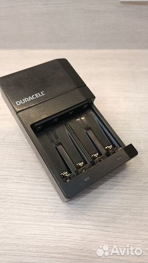 Зарядное устройство Duracell