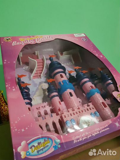 Игрушка Замок