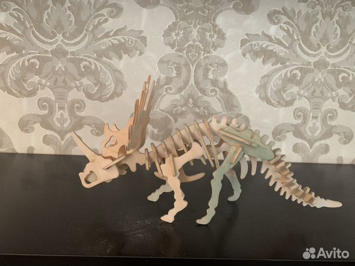 Сборная модель динозавр