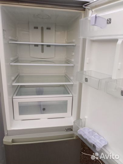 Холодильник samsung