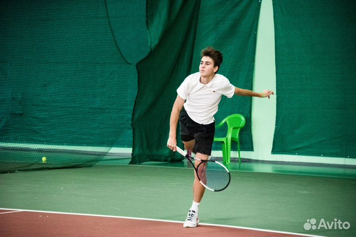 Тренер по теннису