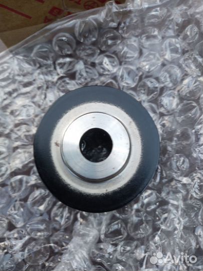 Шкив генератора 2741122210 Toyota 27411-22210