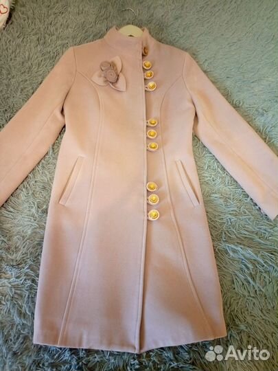Пальто женское 42 44