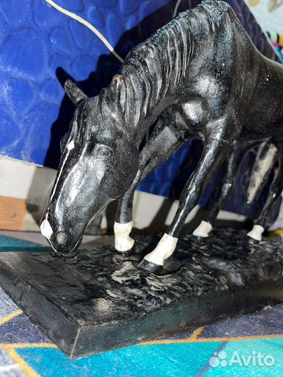 Конь чугунный антиквариат