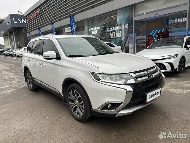 Mitsubishi Outlander 2.4 CVT, 2021, 24 000 км