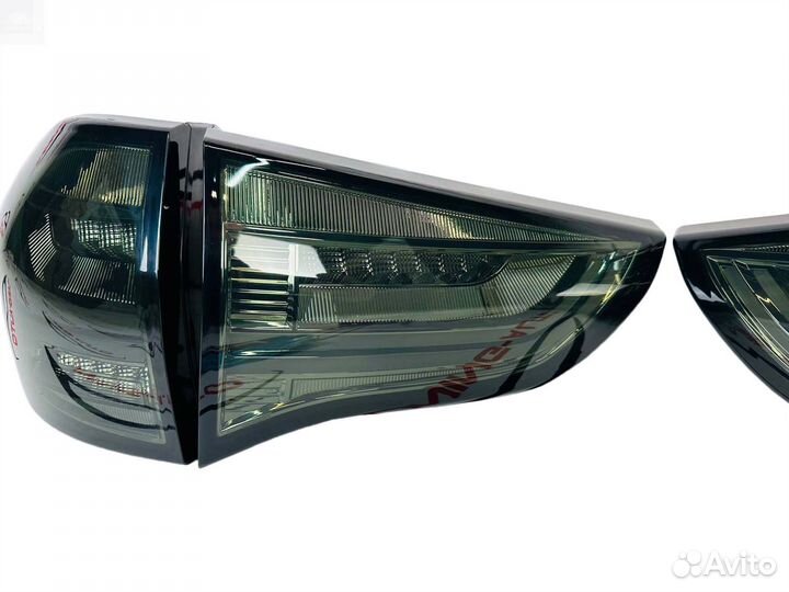 Стоп - сигналы Mitsubishi Pajero Sport I7796