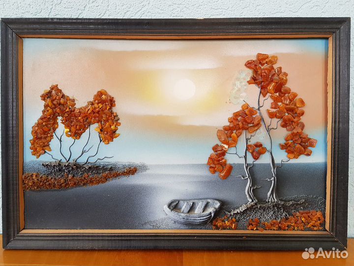Картины с янтарём