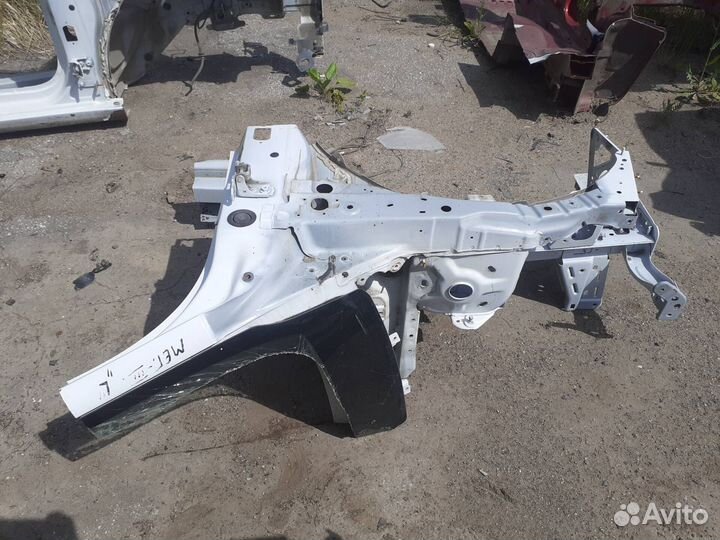 Лонжерон передний левый Renault Megane 3