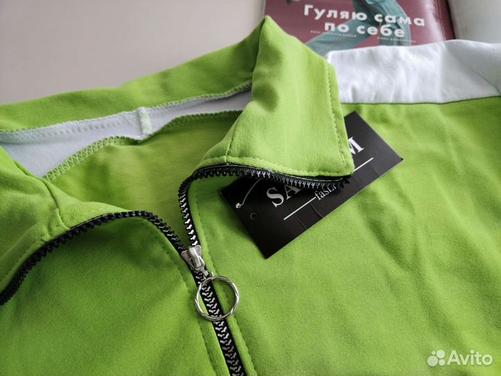 Новый спортивный костюм 42 44 46 зелёный Толстовка