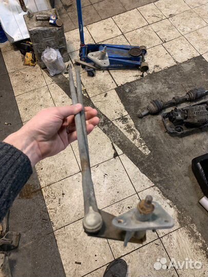 Трапеция дворников галант 8