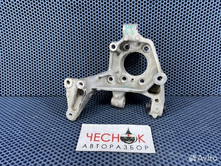 Кулак поворотный задний левый VW Tiguan NF 06-11