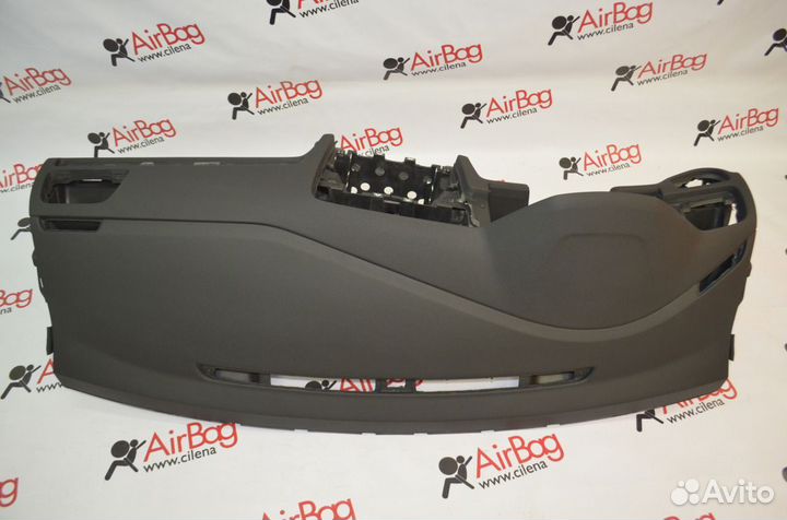 Торпедо панель приборов Volkswagen Golf