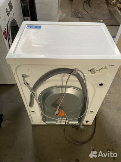 Стиральная машина узкая Samsung ww65k52e69wdlp