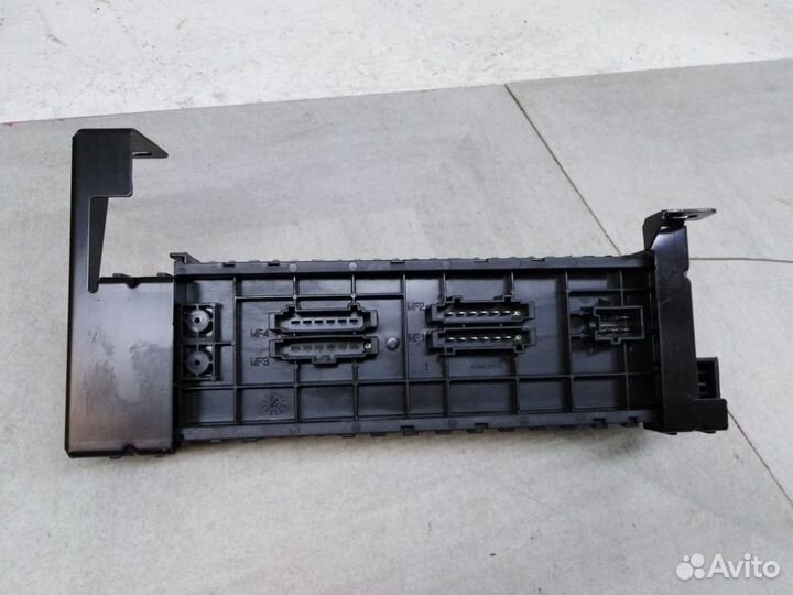 Блок предохранителей A1665402350