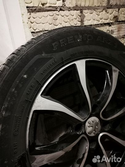 Колеса летние R15 на литых дисках